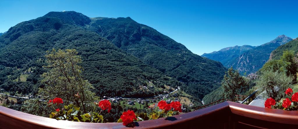Masoun Dou Caro Hotel Pont-Saint-Martin Exterior foto