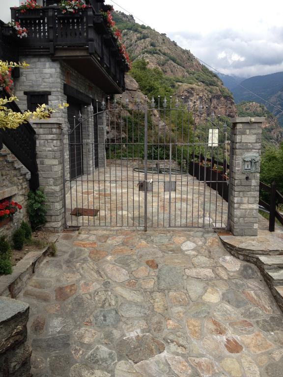 Masoun Dou Caro Hotel Pont-Saint-Martin Exterior foto